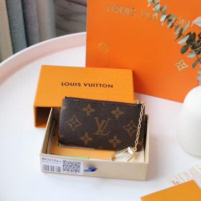 Alternative view of Replica Louis Vuitton Key Pouch M62650