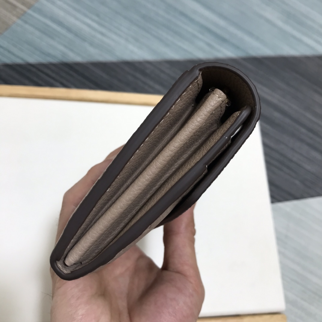 Replica Louis Vuitton Sarah Wallet M62125/M68708 - Image 13