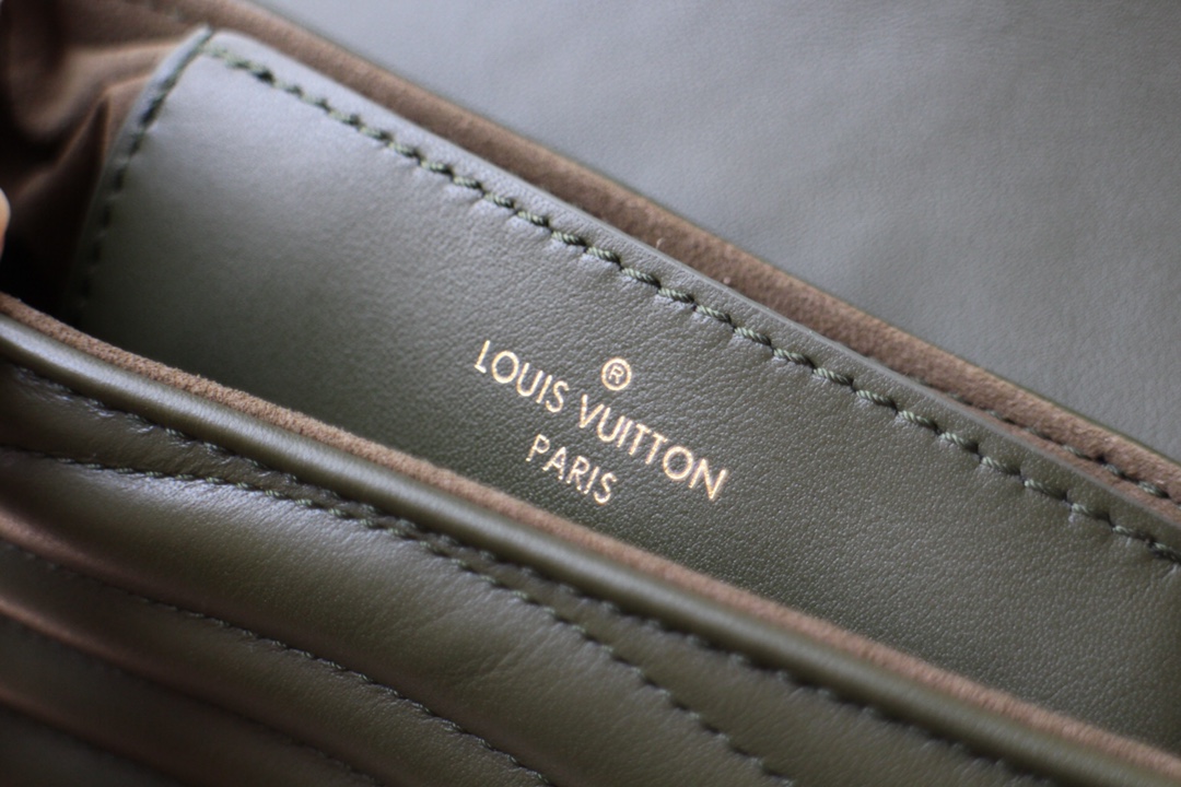 Replica Louis Vuitton New Wave Multi-Pochette M56471 - Image 16
