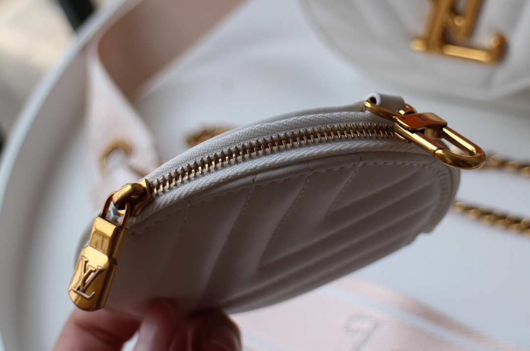 Replica Louis Vuitton New Wave Multi-Pochette M56471 - Image 20