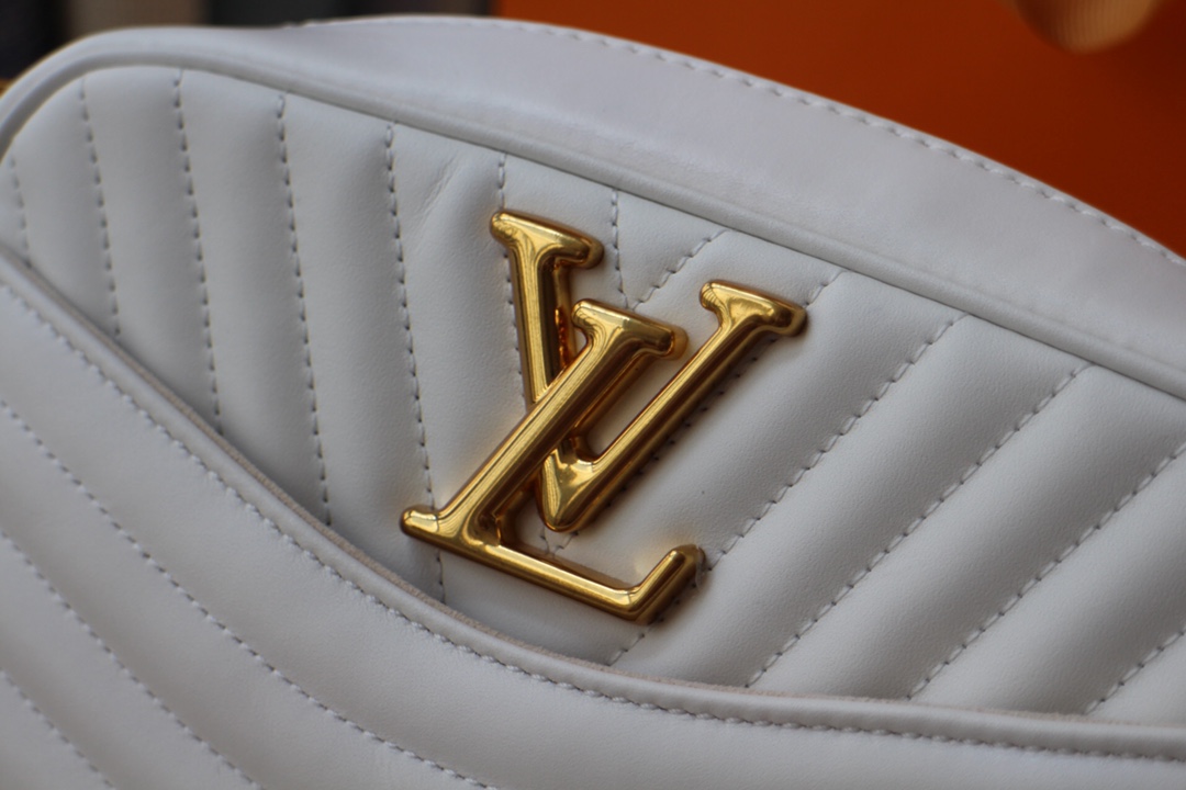 Replica Louis Vuitton New Wave Camera Bag M53683 - Image 10