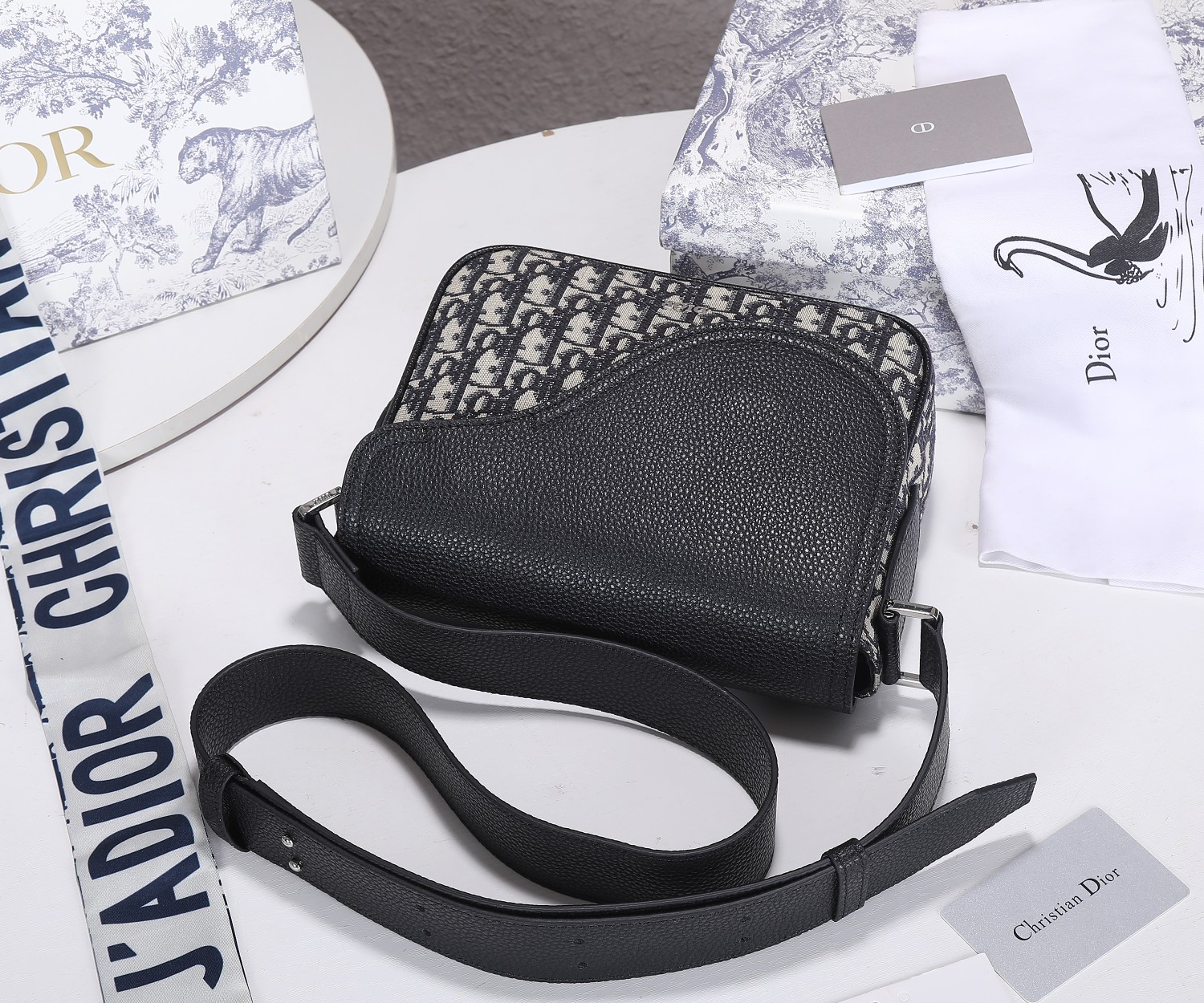 Replica Dior Aaa-Oblique Mini Saddle Messenger Bag - Image 3