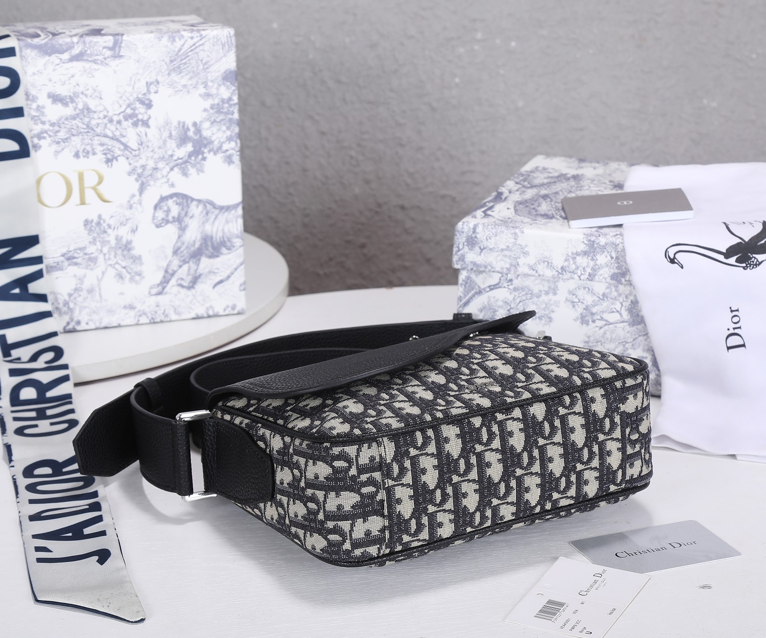 Replica Dior Aaa-Oblique Mini Saddle Messenger Bag - Image 4