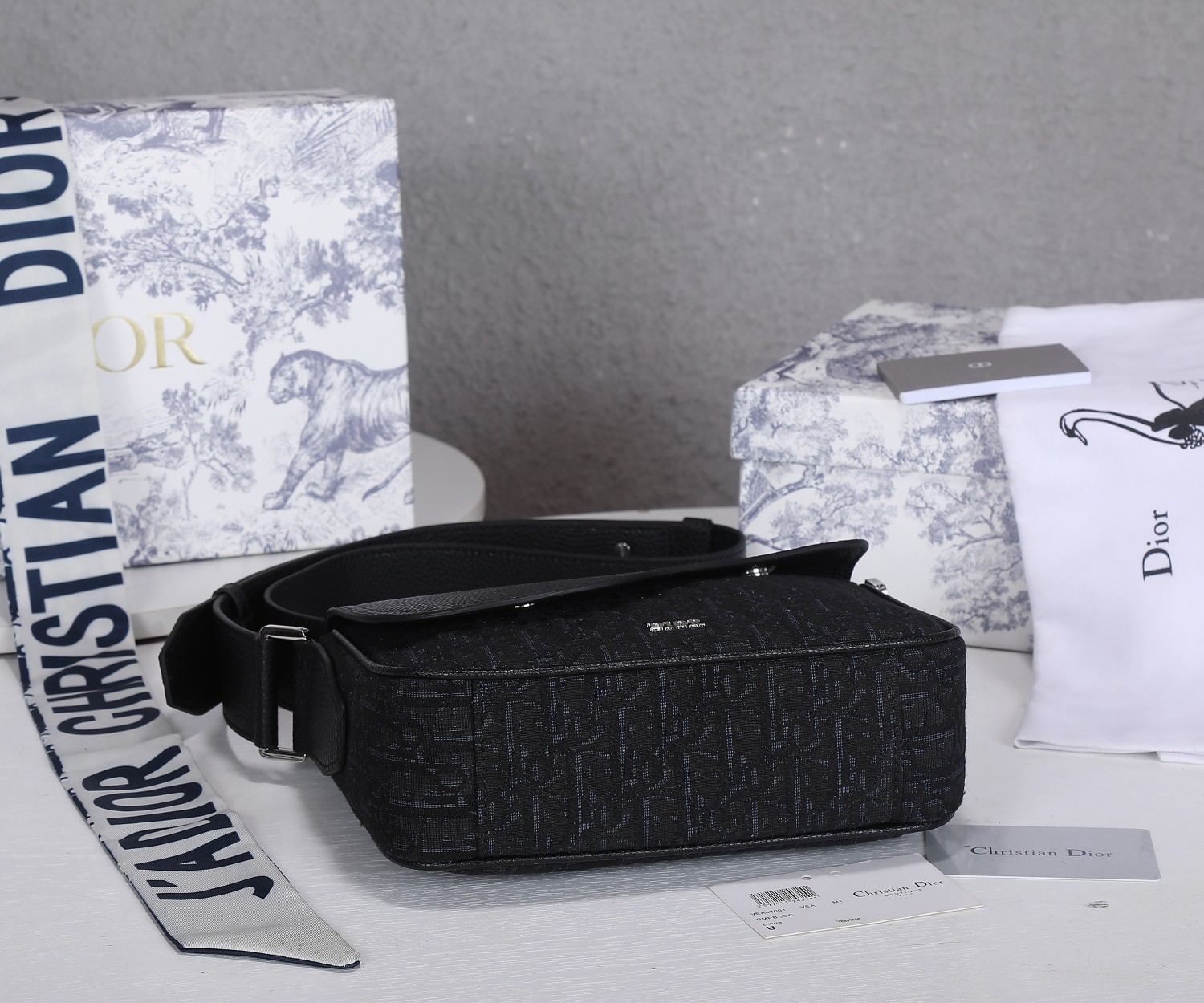 Replica Dior Aaa-Oblique Mini Saddle Messenger Bag - Image 7