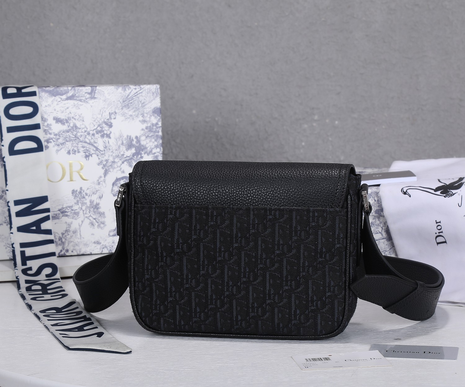 Replica Dior Aaa-Oblique Mini Saddle Messenger Bag - Image 9