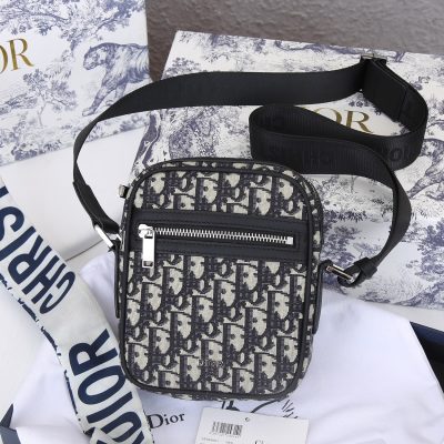 Alternative view of Replica Dior Messenger Pouch Black/Beige