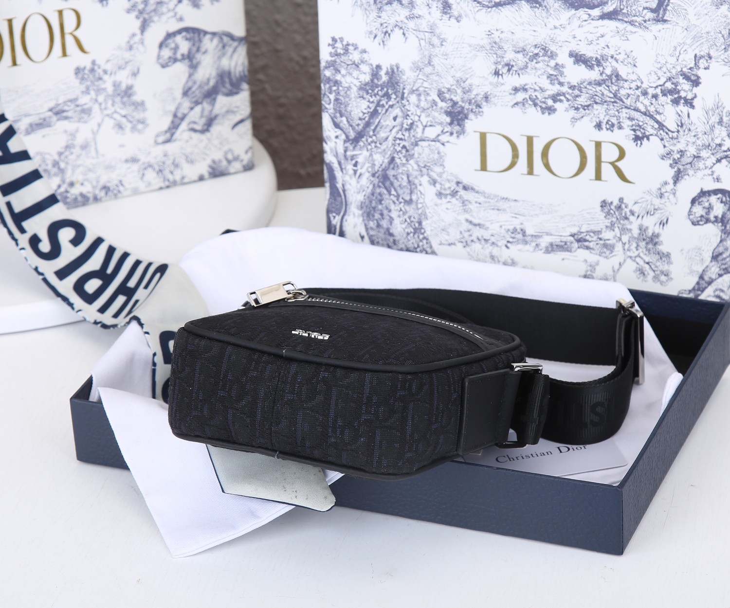 Replica Dior Messenger Pouch Black/Beige - Image 8