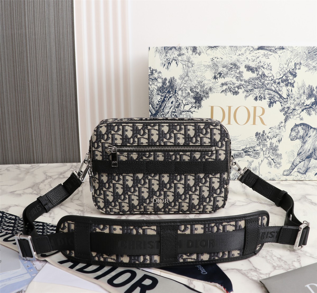 Replica Dior Safari Messenger Bag Black/Beige - Image 6