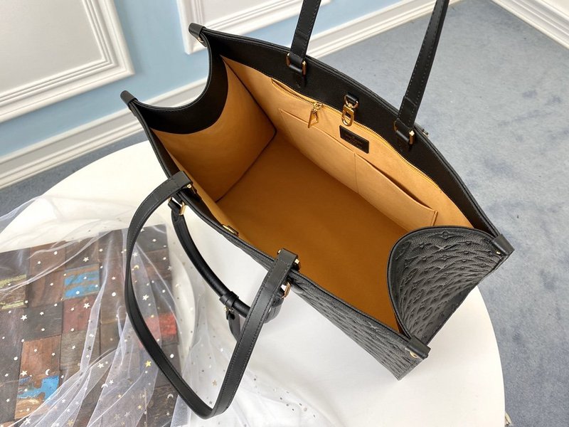 Replica Louis Vuitton Onthego-M44925 41Cm - Image 8