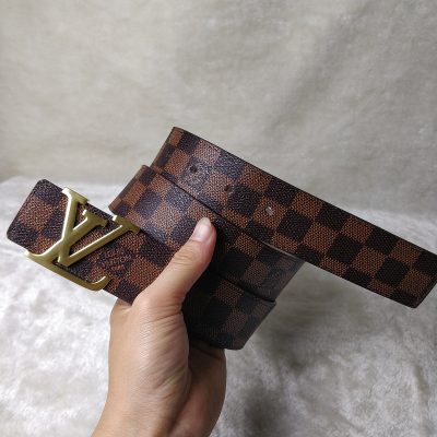 Alternative view of Replica Louis Vuitton Belt L75-70 38Mm Gold
