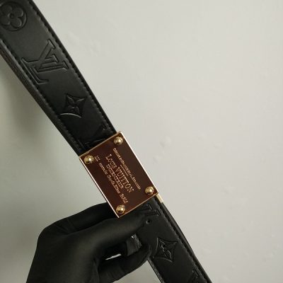 Alternative view of Replica Louis Vuitton Belt L125-75 38Mm Brown