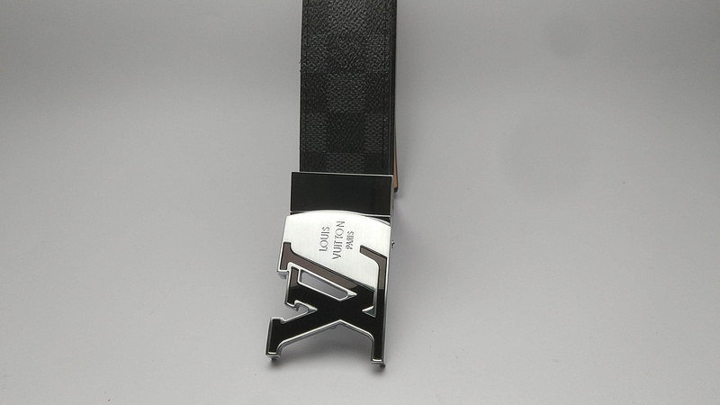 Replica Louis Vuitton Belt L90-80 38Mm - Image 2