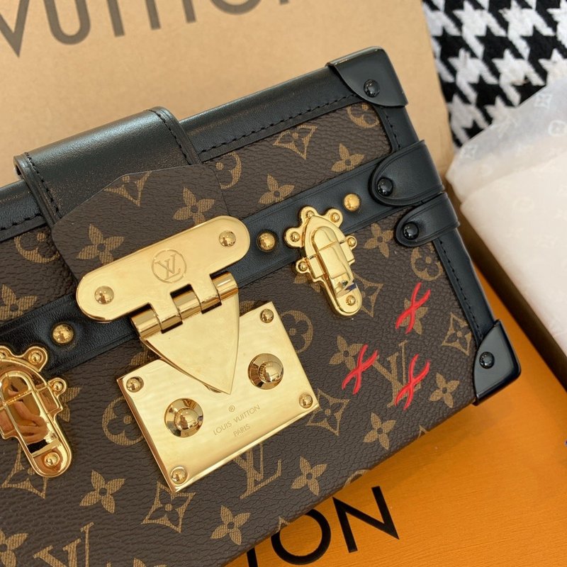 Replica Louis Vuitton Petite Malle M44199 - Image 2