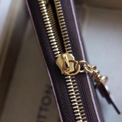 Alternative view of Replica Louis Vuitton Clemence Wallet M64201