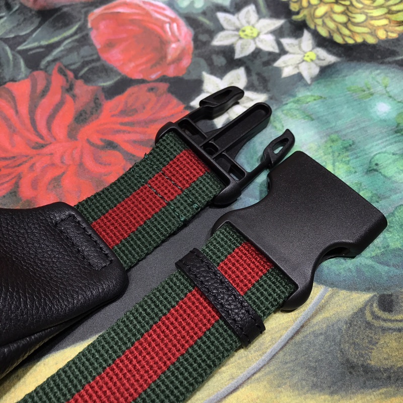 Replica Gucci Leather Belt Bag 493869 Black/White - Image 7