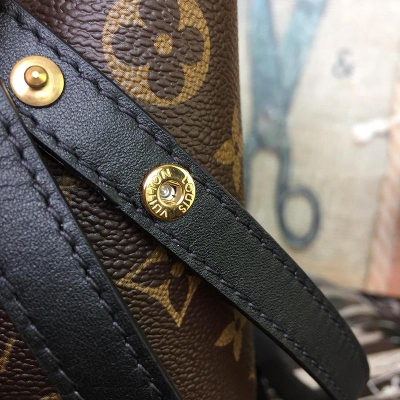 Replica Louis Vuitton Neonoe Mm M44020 Monogram - Image 5