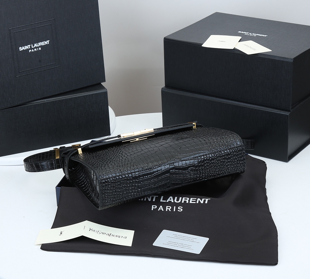 Replica Ysl Manhattan Shoulder Bag In Crocodile-Embossed Shiny Leather 2021 - Image 6
