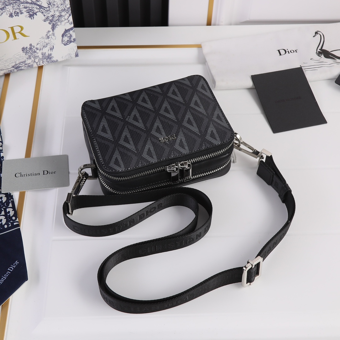 Replica Dior Black Cd Diamond Canvas Messenger Pouch - Image 4