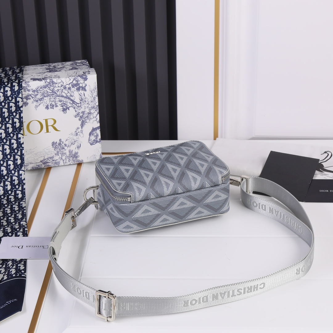 Replica Dior Messenger Pouch- Brown/Gray - Image 10