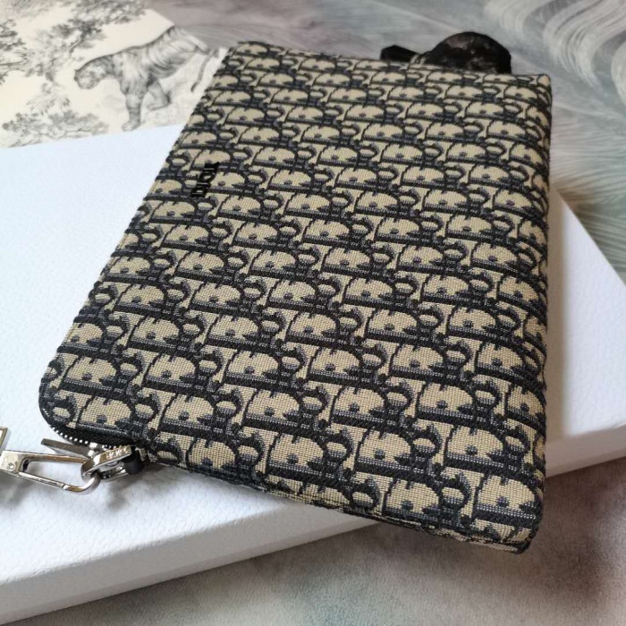 Replica Dior Oblique Jacquard Pouch - Image 4