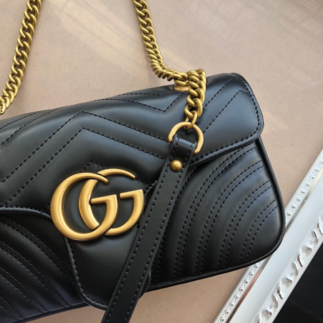Replica Gucci Marmont Small Matelasse Shoulder Bag Nano/22Cm/26Cm - Image 10