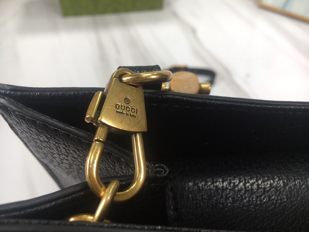 Replica Gucci Diana Jumbo Gg Small Tote Bag 660195 - Image 8