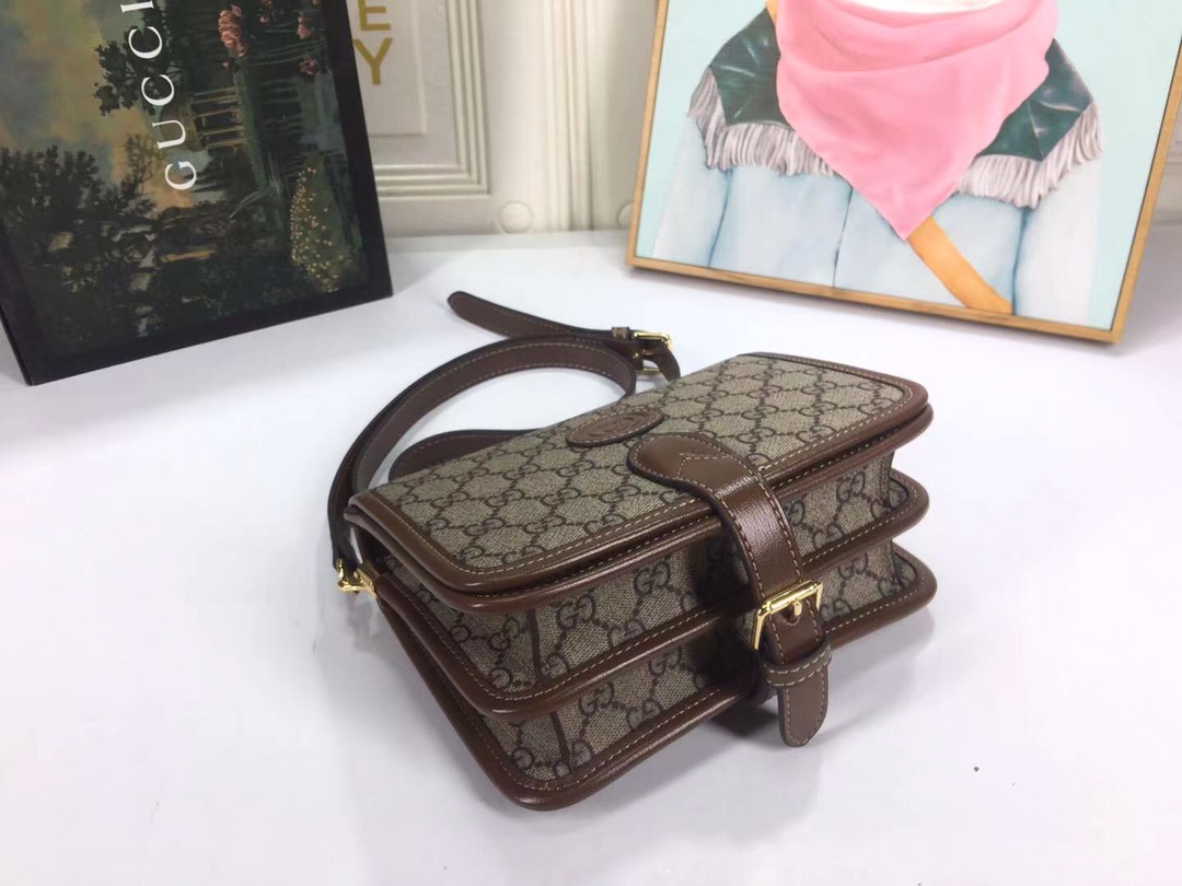 Replica Gucci Mini Shoulder Bag With Interlocking G - Image 4