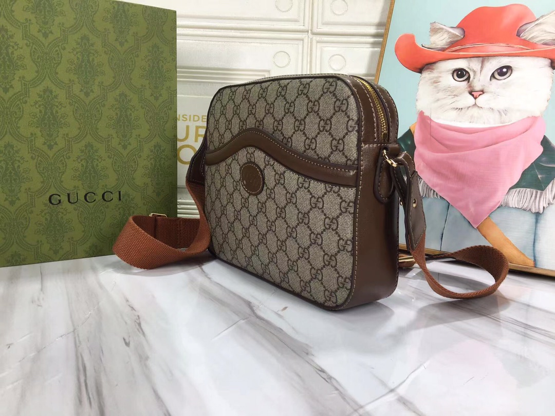 Replica Gucci Messenger Bag With Interlocking G 675891 - Image 3