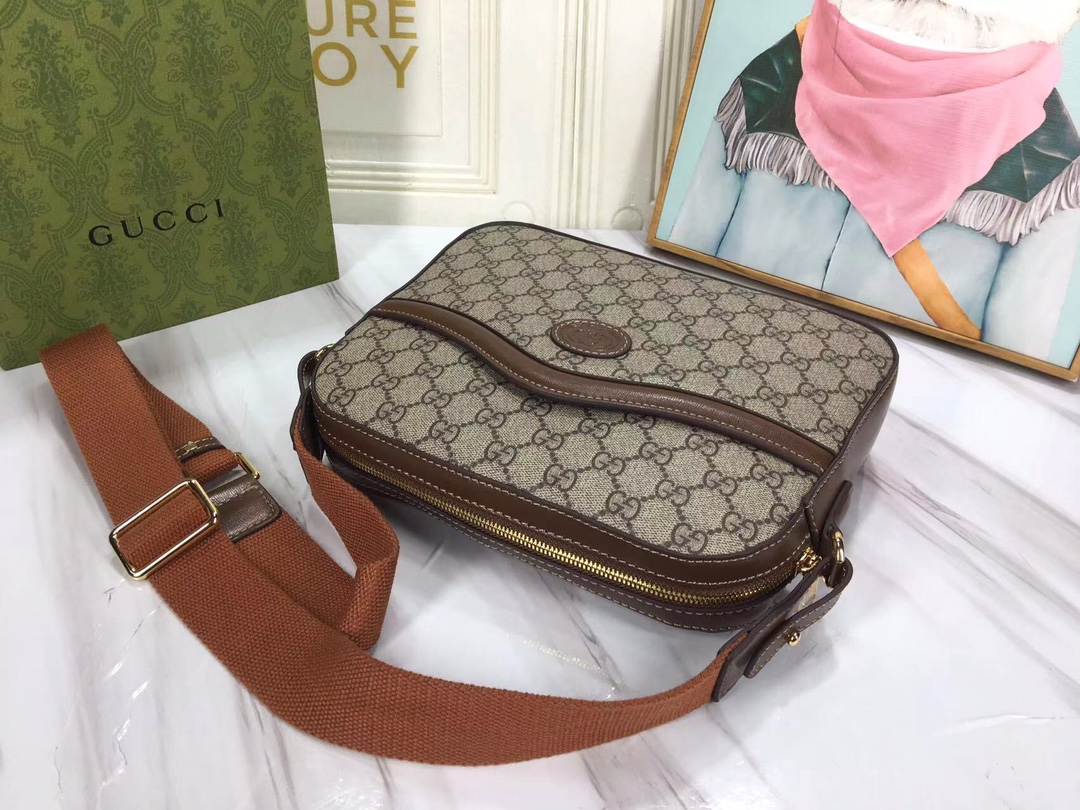 Replica Gucci Messenger Bag With Interlocking G 675891 - Image 5