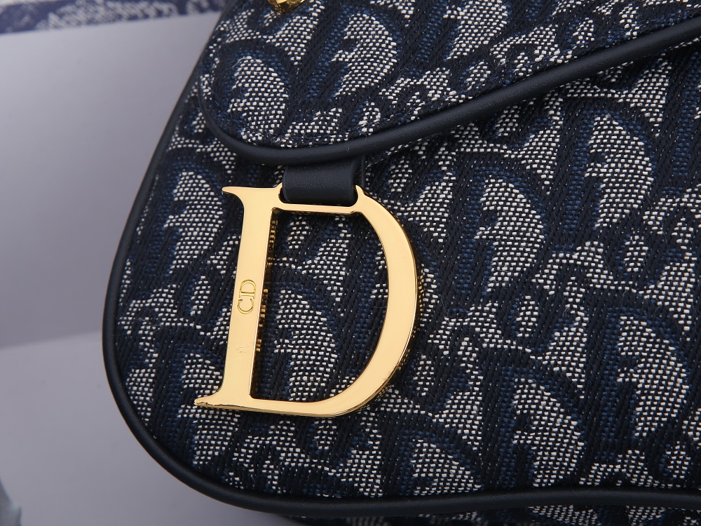 Replica Dior Vintage Saddle Bag - Image 3