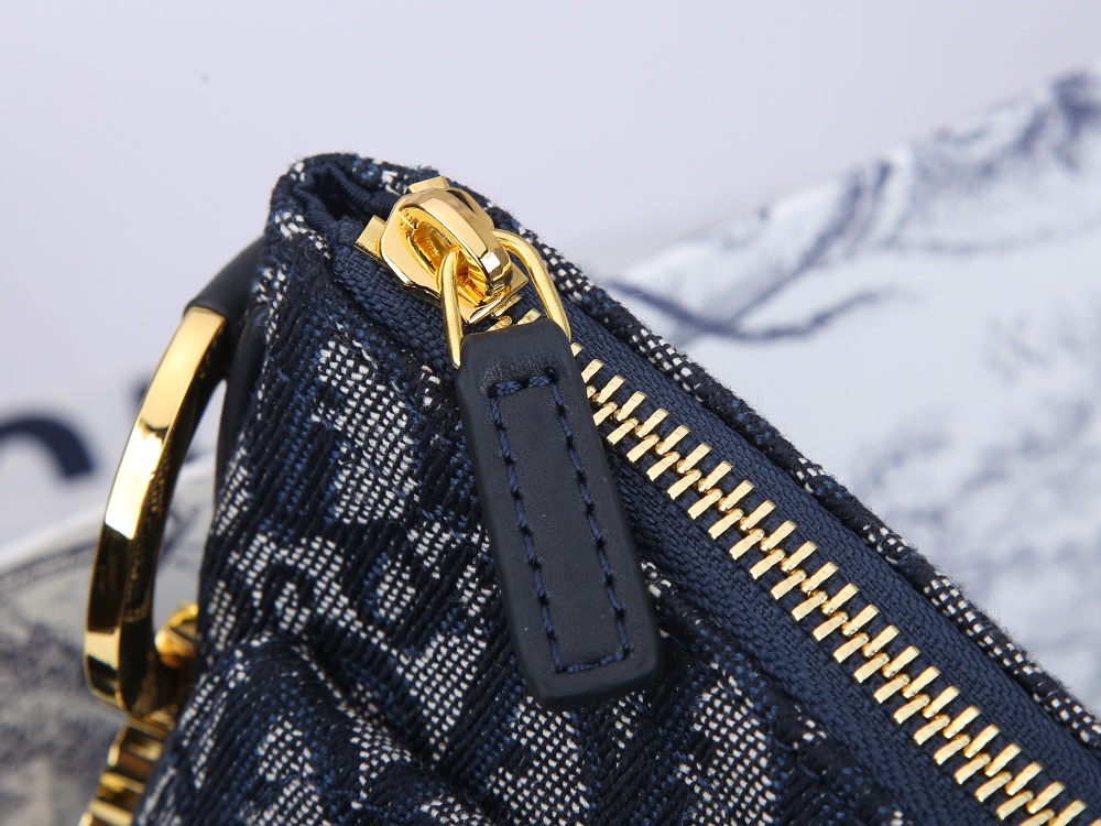 Replica Dior Vintage Saddle Bag - Image 5