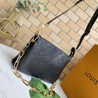 Alternative view of Replica Louis Vuitton Coussin Pm M57790 Black/White/Red