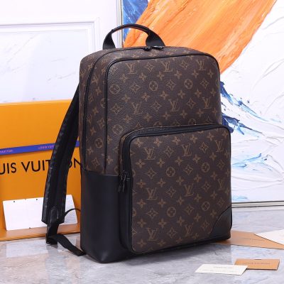 Alternative view of Replica Louis Vuitton Aaa-Dean Backpack M45335