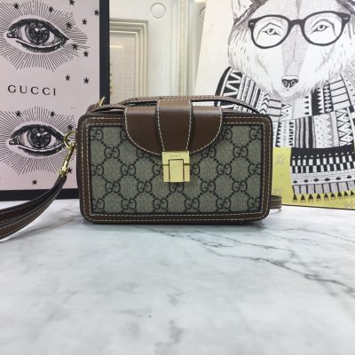 Replica Gucci Mini Bag With Clasp Closure