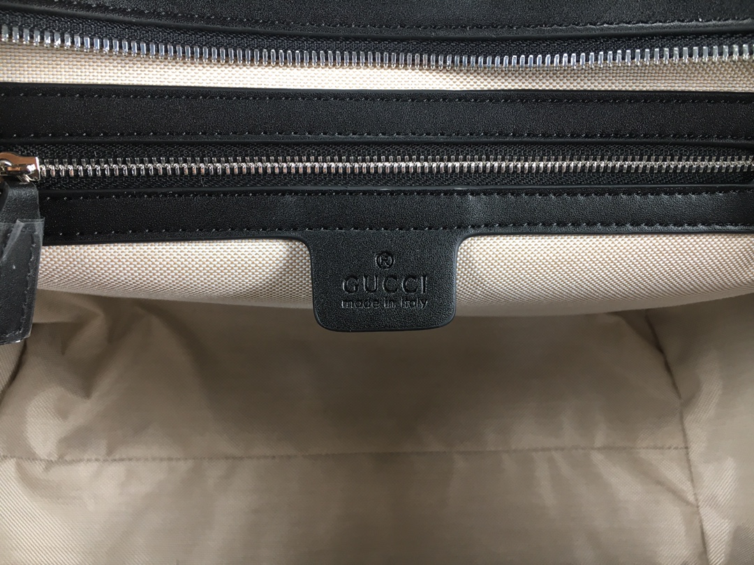 Replica Gucci Double G Embossed Tote Bag - Image 8