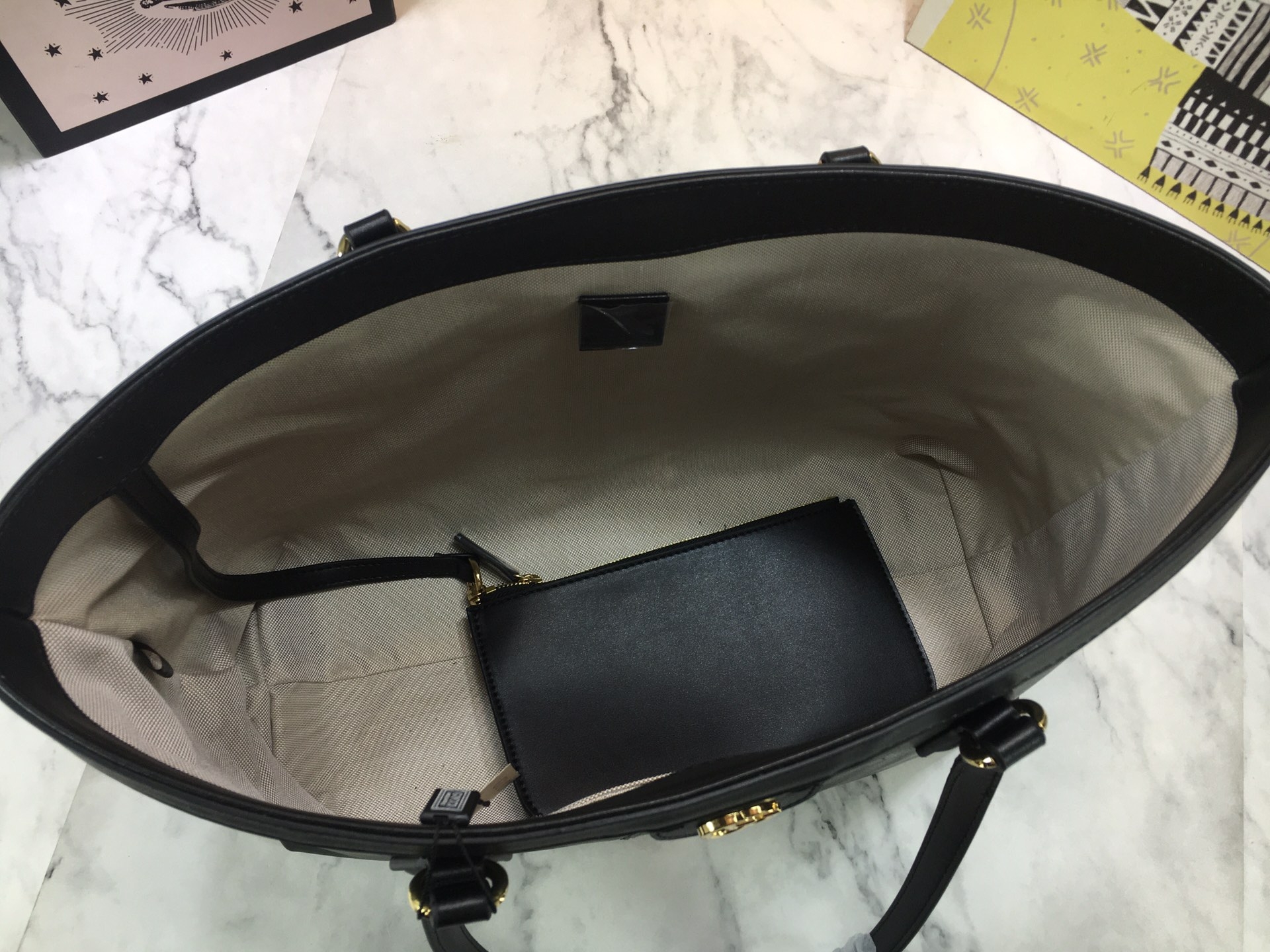 Replica Gucci Ophidia Leather Tote - Image 6