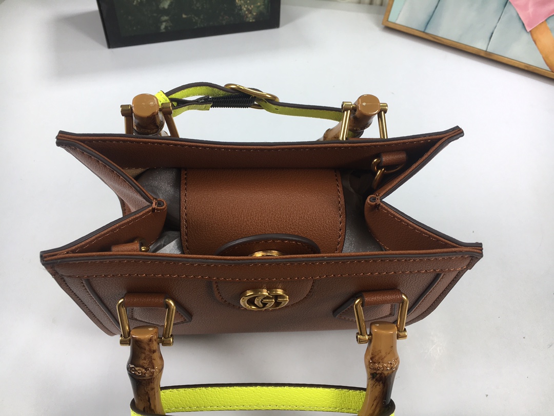 Replica Gucci Diana Mini Tote Bag-7 Colors - Image 12