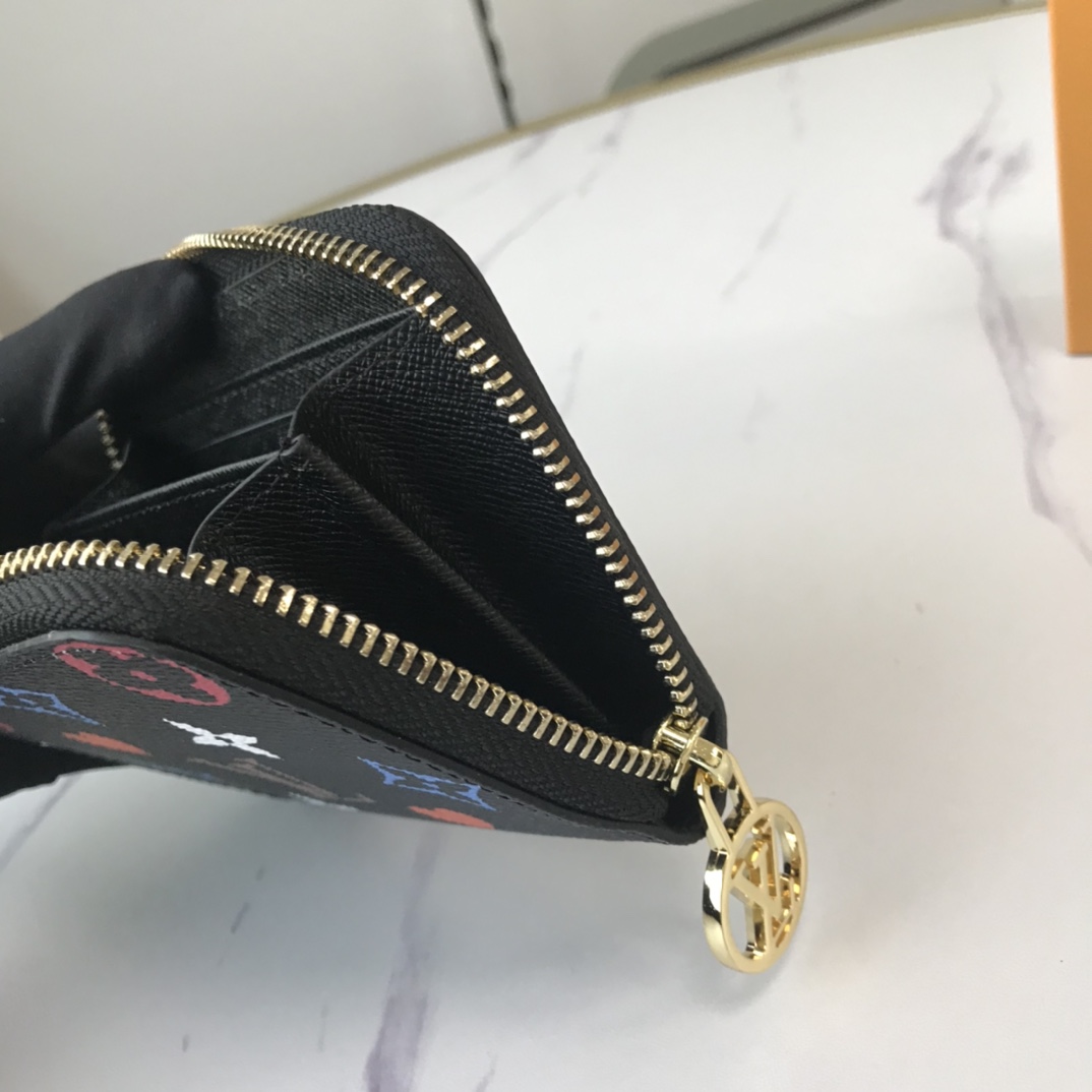 Replica Louis Vuitton Game On Zippy Coin Purse M80305 Black/White - Image 6