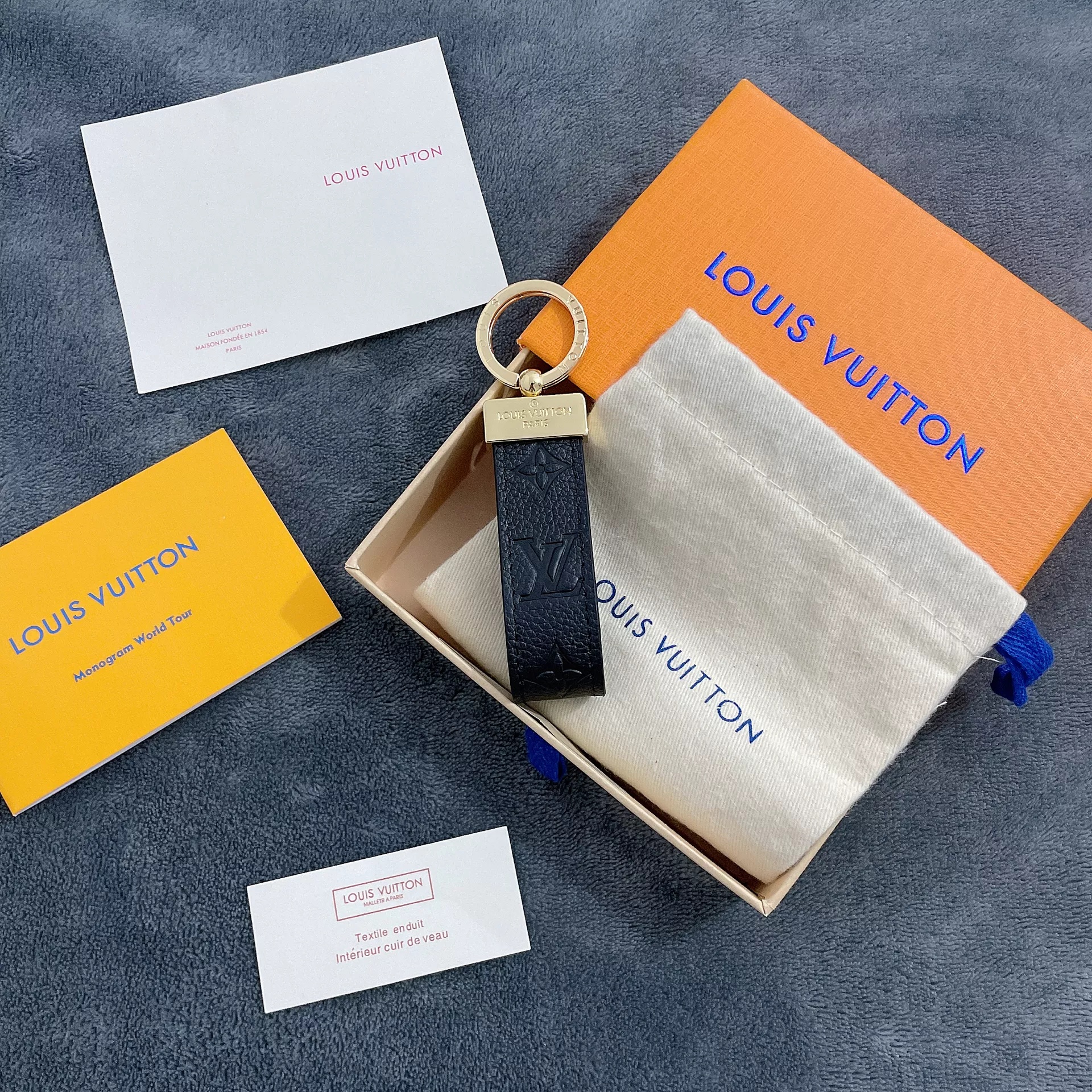 Replica Louis Vuitton Dragonne Bag Charm & Key Holder L04 - Image 4
