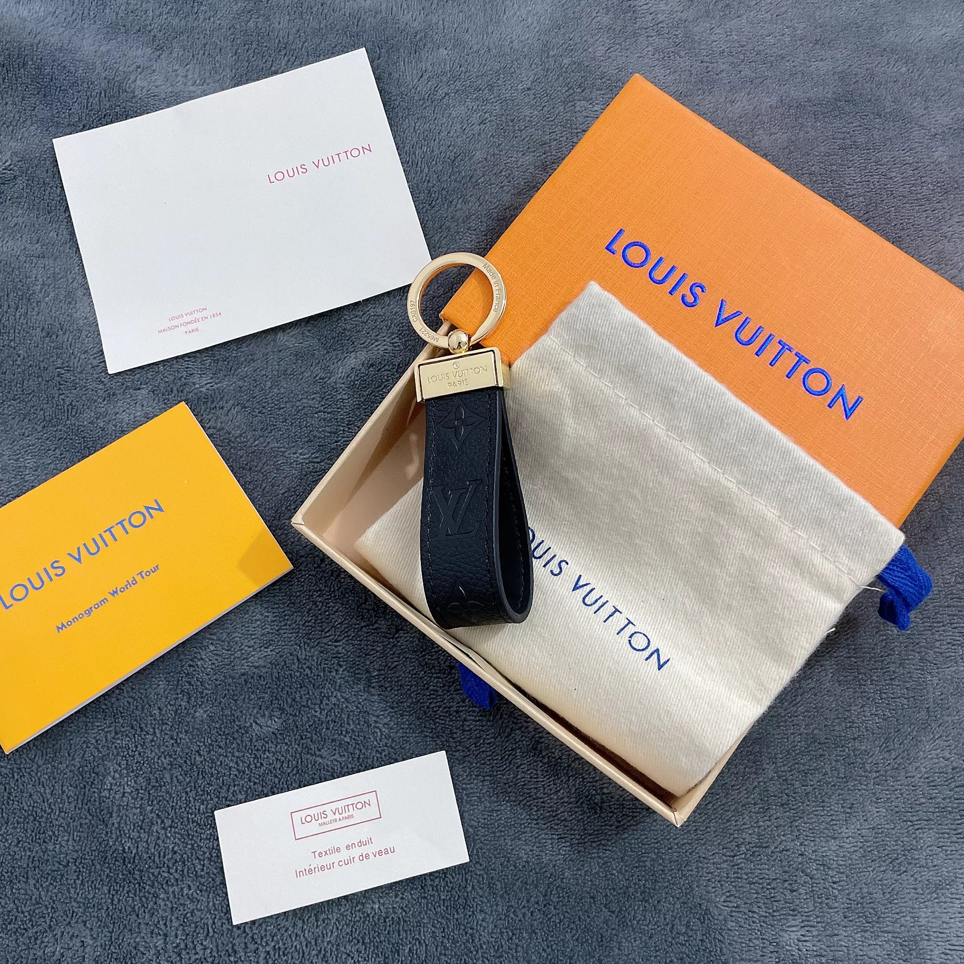 Replica Louis Vuitton Dragonne Bag Charm & Key Holder L04 - Image 5