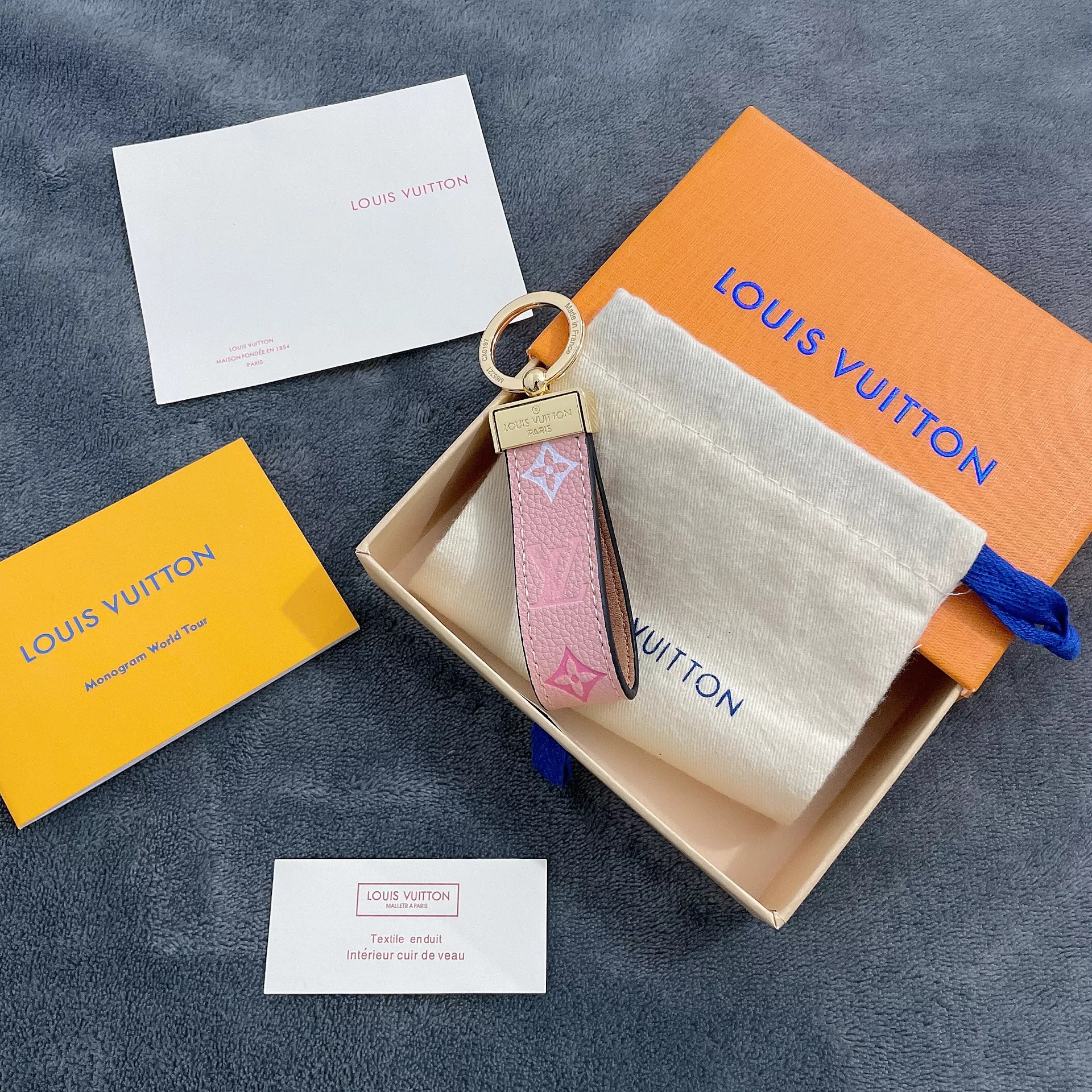Replica Louis Vuitton Dragonne Bag Charm & Key Holder L04 - Image 7