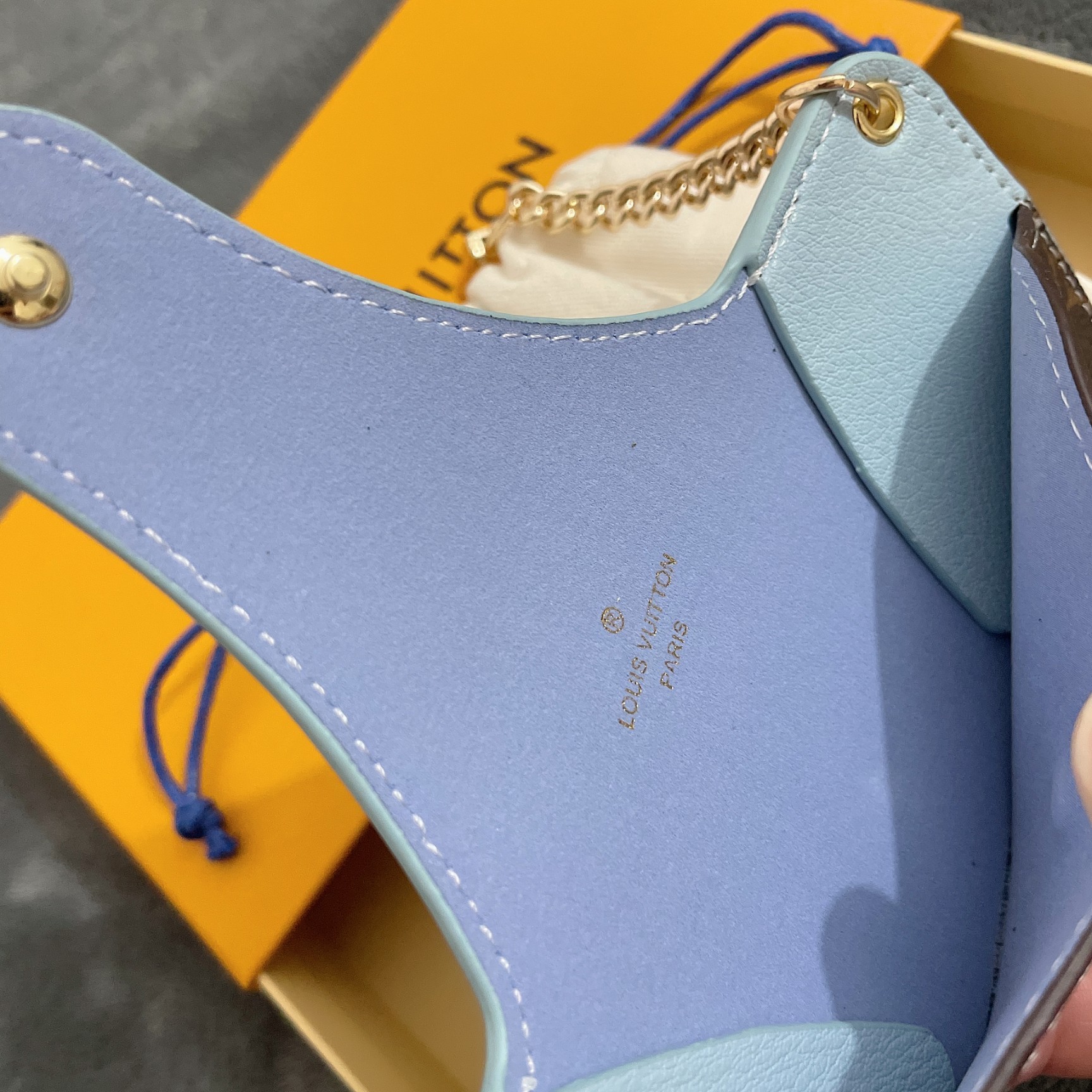 Replica Louis Vuitton Sunglasses Case Glasses Box L09 - Image 4