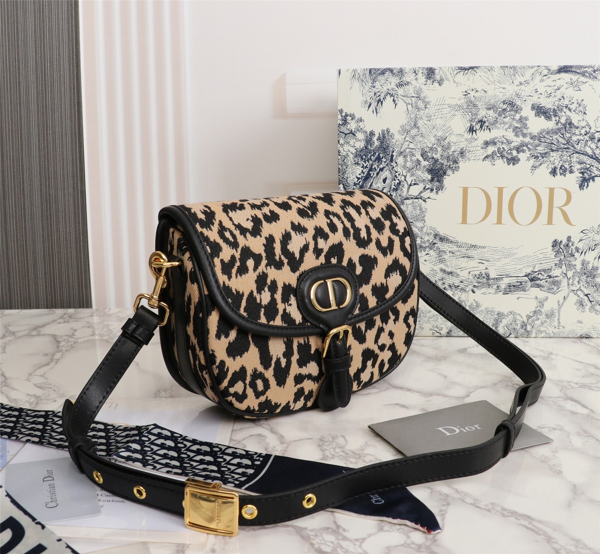Replica Dior Leopard Medium Bobby Bag 22Cm - Image 2