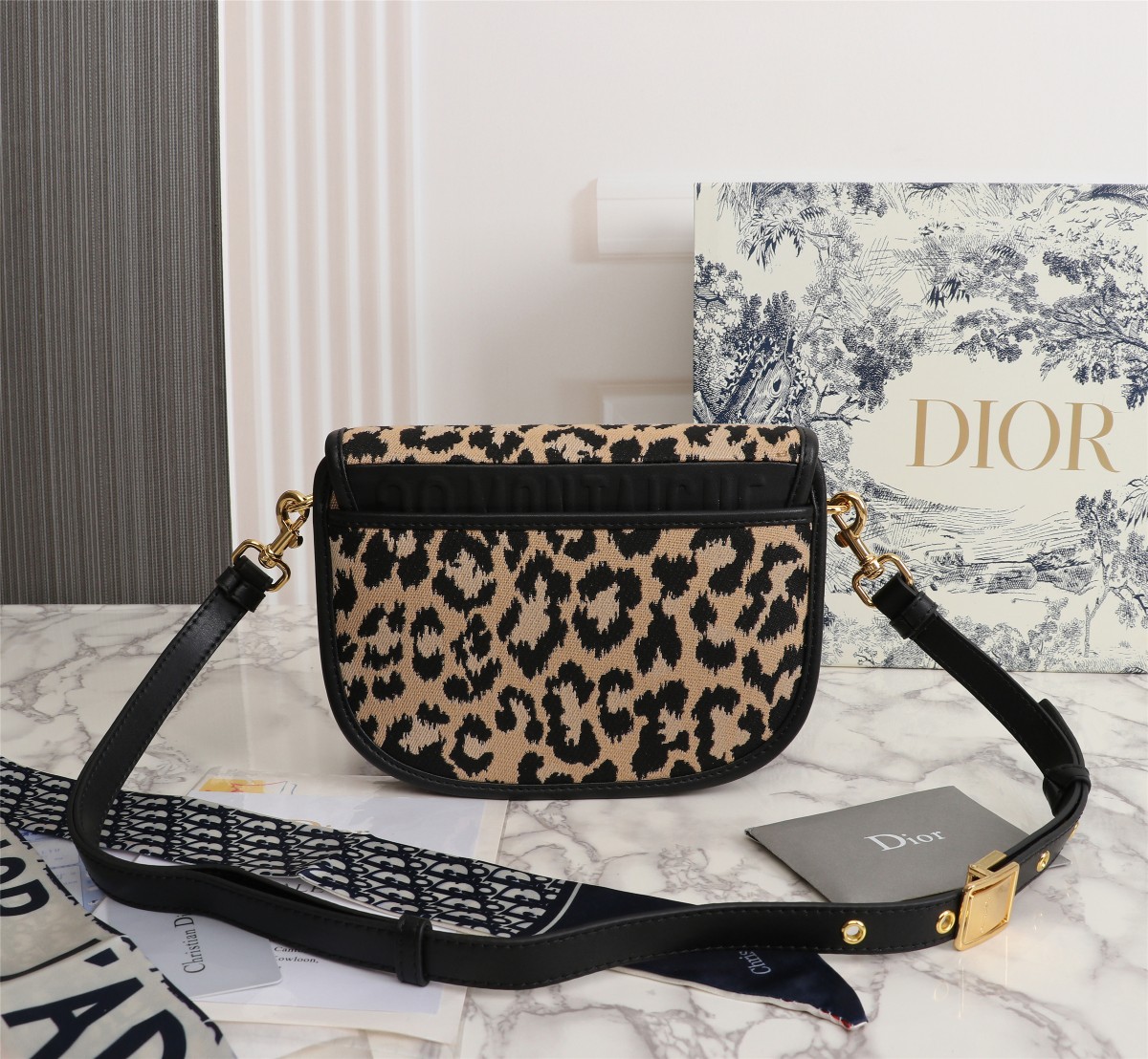 Replica Dior Leopard Medium Bobby Bag 22Cm - Image 3
