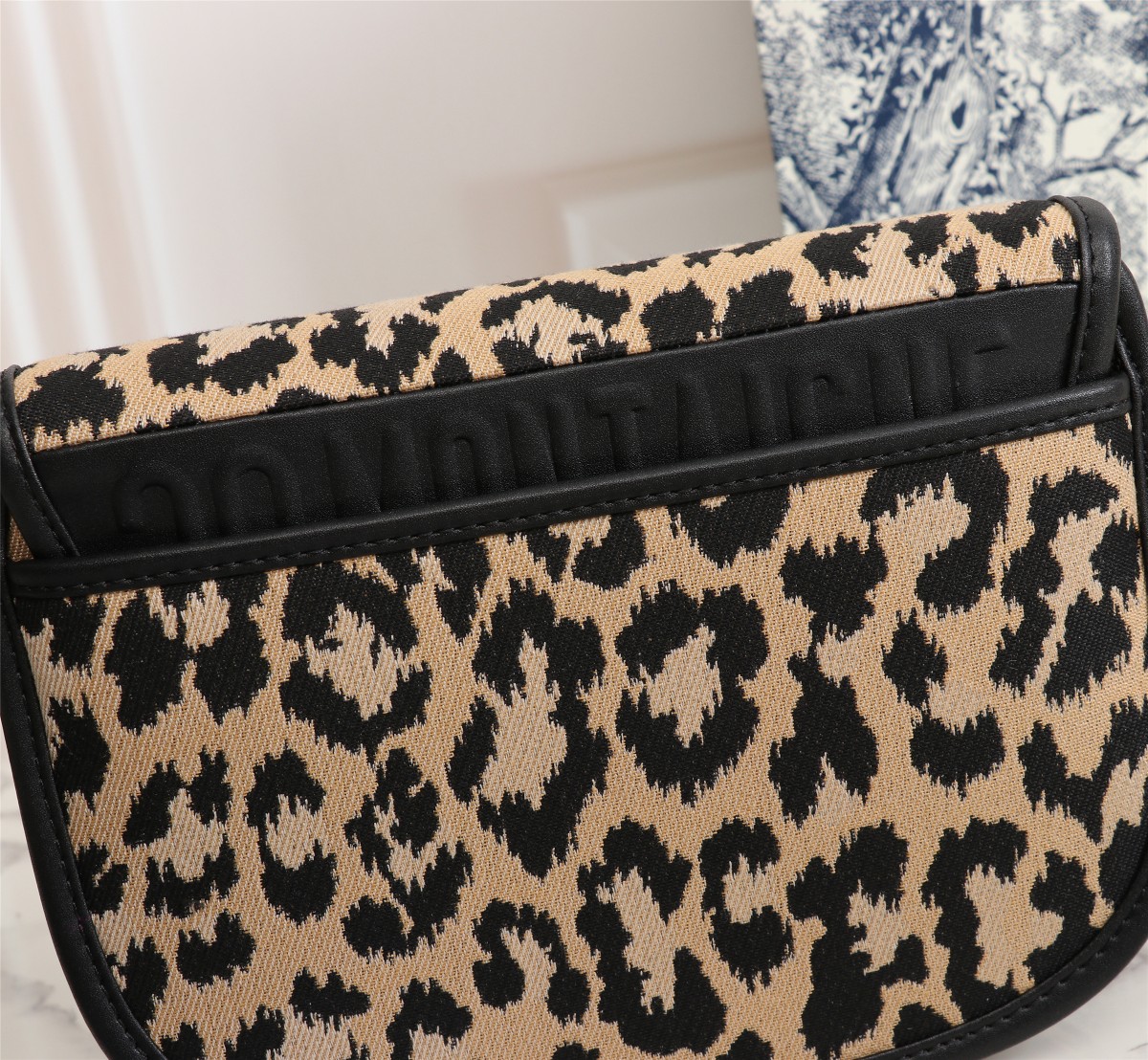 Replica Dior Leopard Medium Bobby Bag 22Cm - Image 5