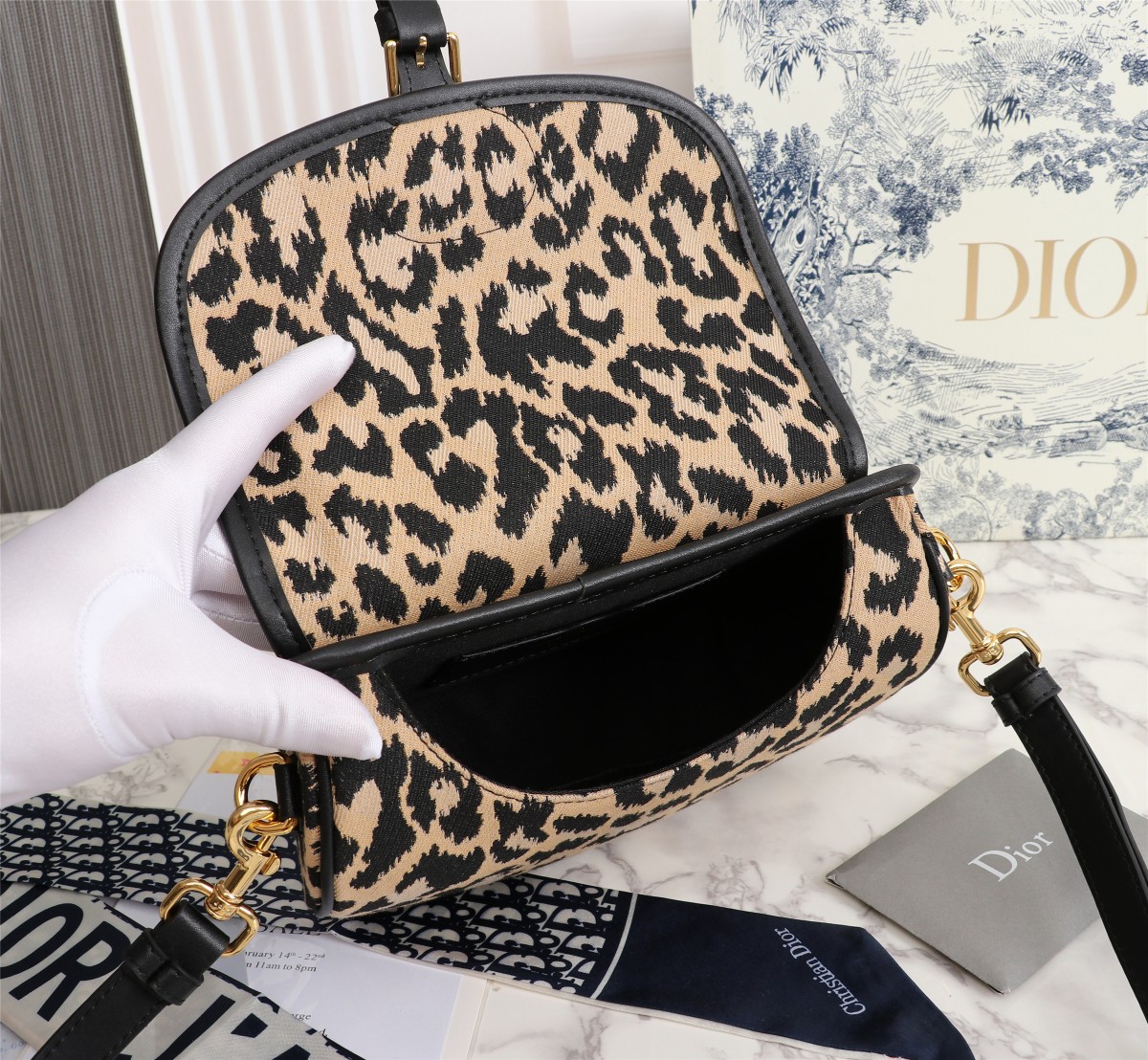 Replica Dior Leopard Medium Bobby Bag 22Cm - Image 8