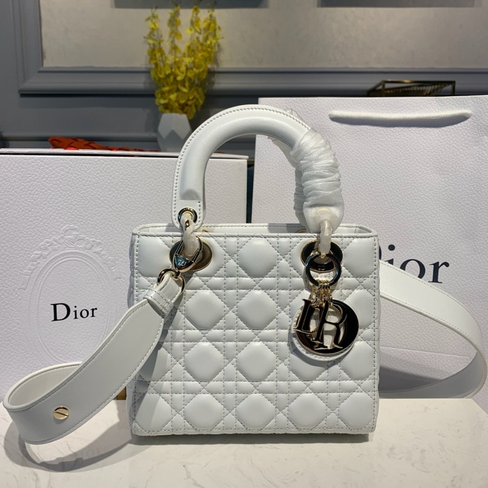 Replica Dior Aaa-Small Lady Bag 20Cm - Image 2