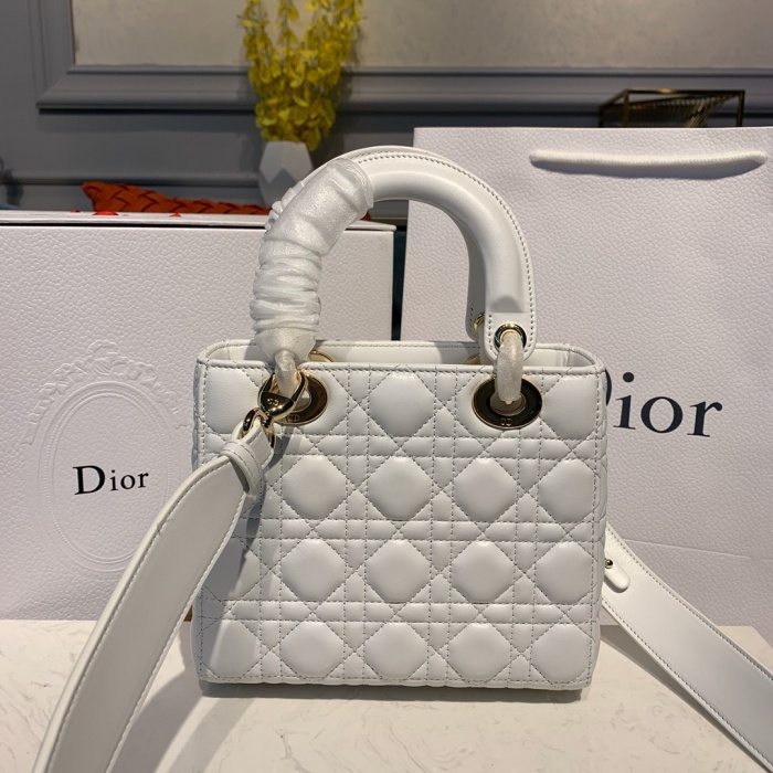 Replica Dior Aaa-Small Lady Bag 20Cm - Image 4