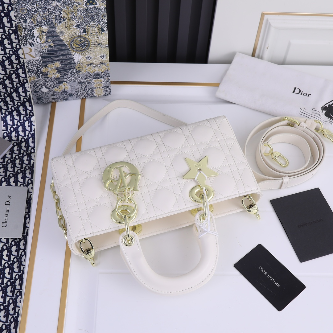 Replica Dior Lady D-Joy Bag - Image 18