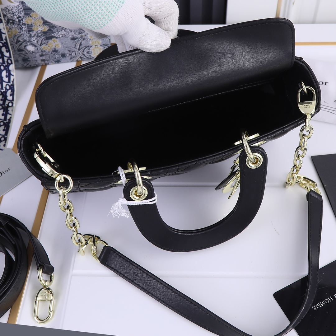 Replica Dior Lady D-Joy Bag - Image 5